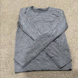 Lululemon swiftly tech long sleeved shirt